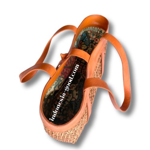 Handbag batik leather Bali Indonesia